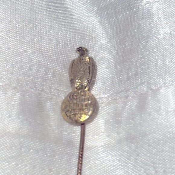 Early 1900’s J. J. Case Threshing Machine Co., Racine, Wisconsin stickpin - Picture 2 of 3